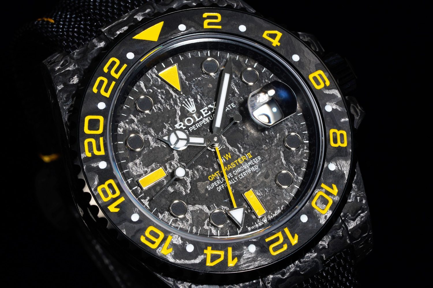 GMT DIW Carbon VSF 1:1 Best Edition Black/Yellow Black Dial on Black Nylon Strap VR3186 CHS - Image 3