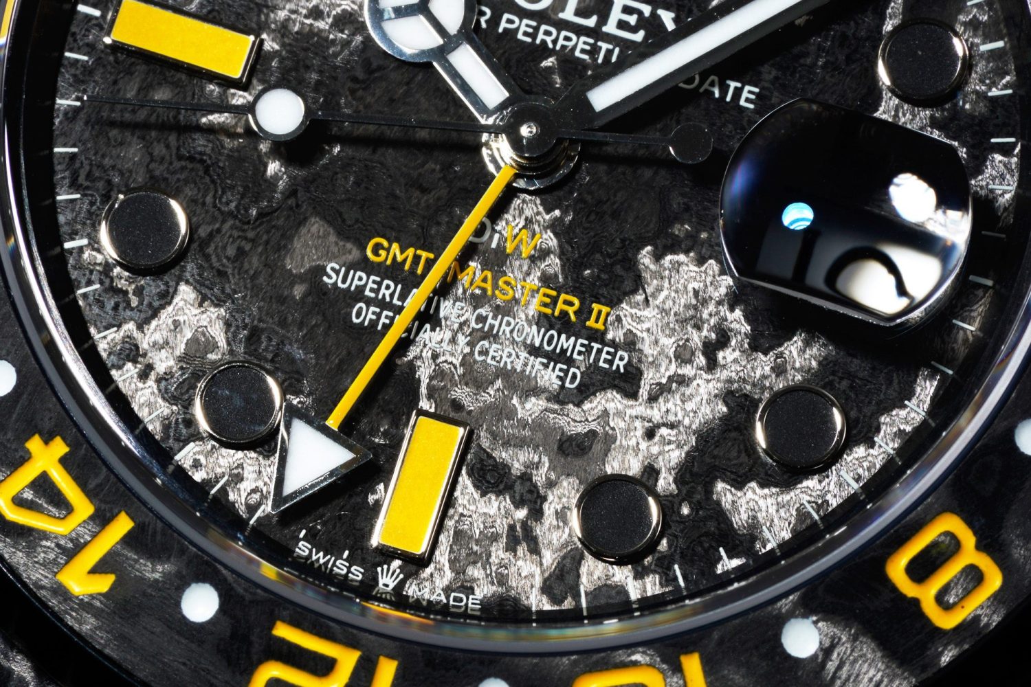 GMT DIW Carbon VSF 1:1 Best Edition Black/Yellow Black Dial on Black Nylon Strap VR3186 CHS - Image 5