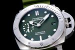 PAM1055 Luminor Submersible 42mm Verde Militare VSF 1:1 Best Edition on Green Rubber Strap P.900 Clone - Image 4