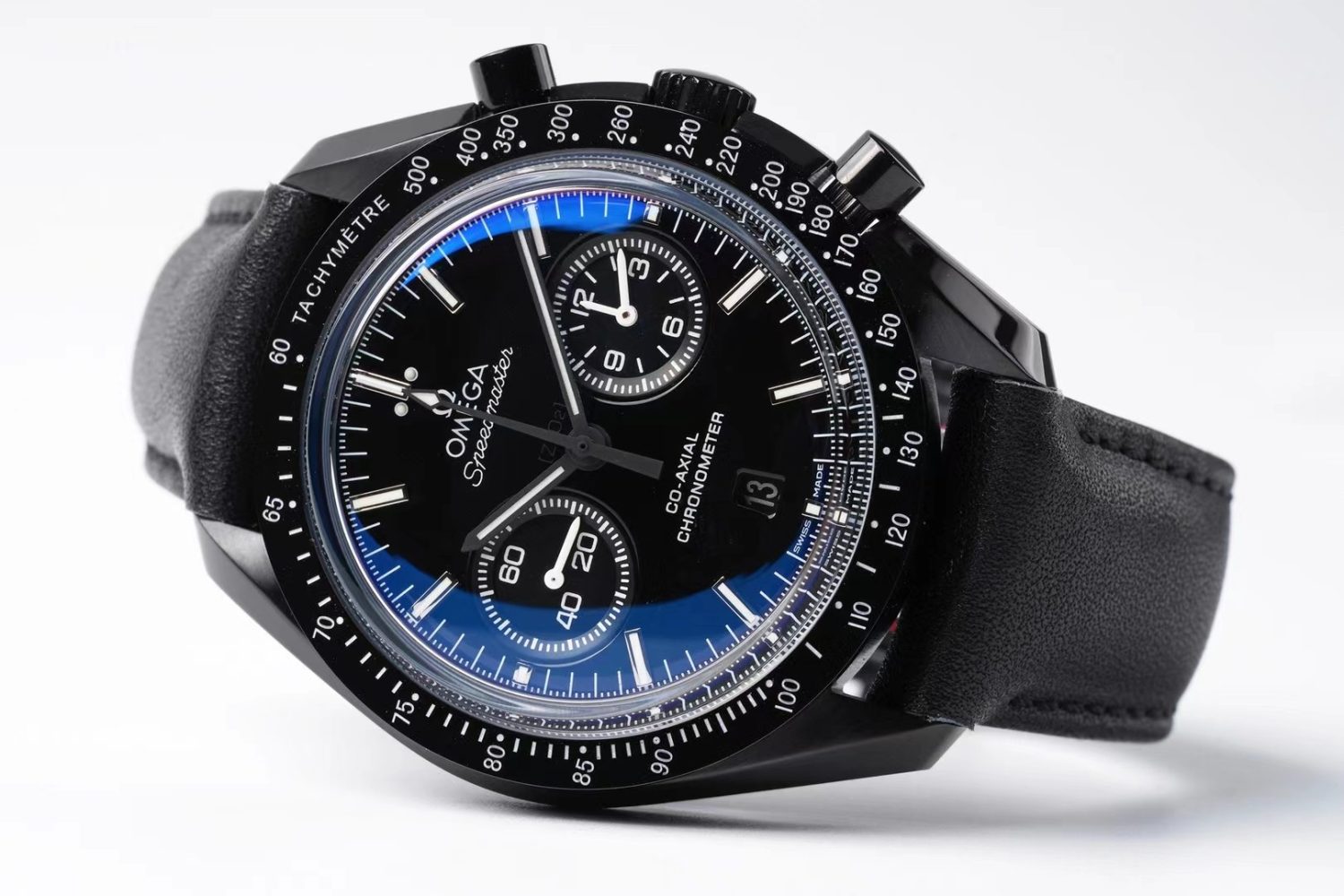 Speedmaster Moonwatch Co-Axial OMF 1:1 Best Edition Black Dial White Logo on Black Leather Strap A9300 (Black Balance Wheel) V2 - Image 3