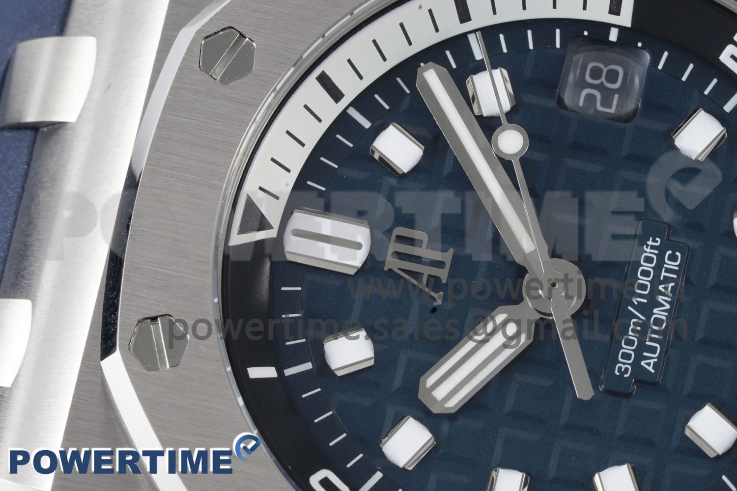 Royal Oak Offshore Diver 15720 SS APF 1:1 Best Edition Blue Dial on Blue Rubber Strap A4308 - Image 4