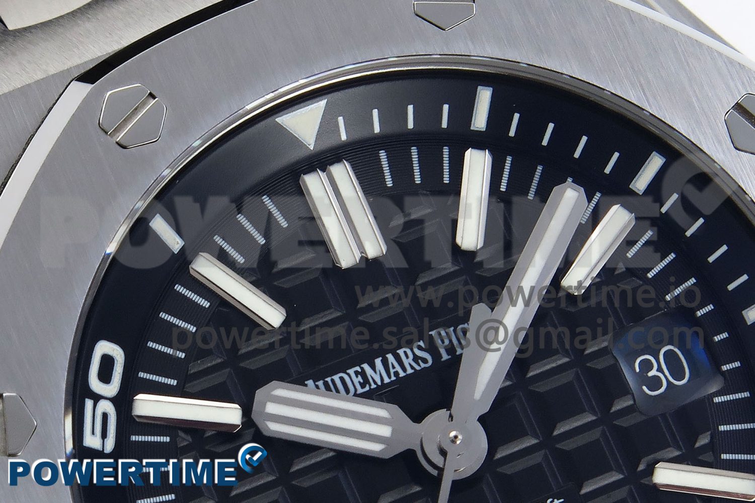 ROYAL OAK OFFSHORE DIVER 15710 IPF 1:1 BEST EDITION BLACK DIAL ON BLACK RUBBER STRAP SA3120 SUPER CLONE - Image 4