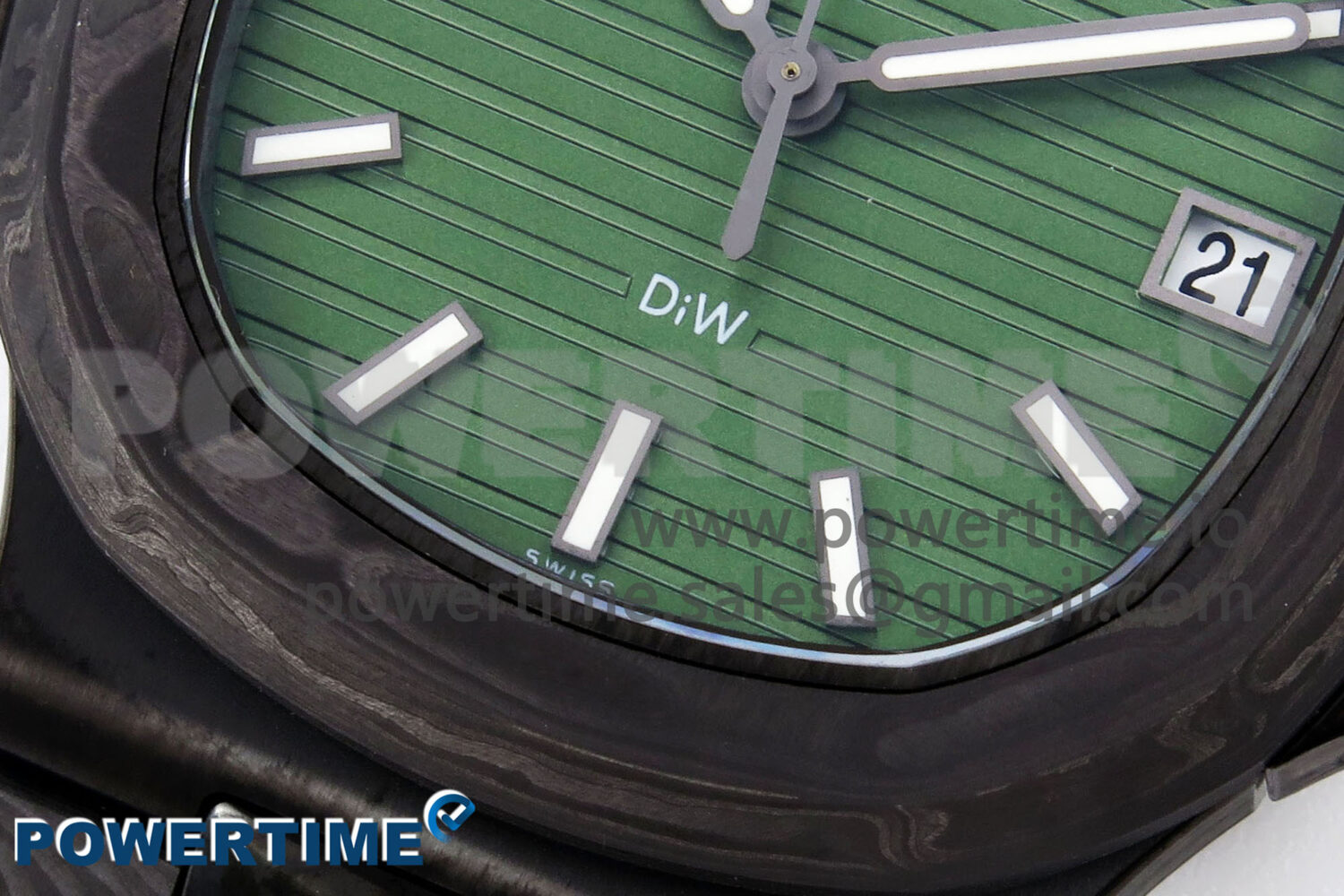 Nautilus 5711 DIW Carbon DIWF 1:1 Best Edition Green Textured Dial on Carbon Bracelet 324CS - Image 5